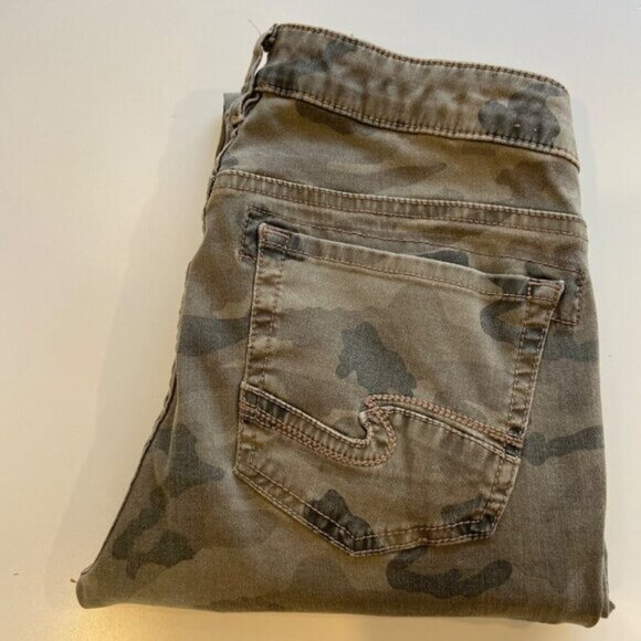 Silver Jeans Co. Camouflage Cargo Pants Size 26 lightly stretch skinny mid - Picture 4 of 7